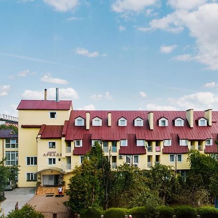 Arkada Sanatorium Hotell Truskavets Eksteriør bilde